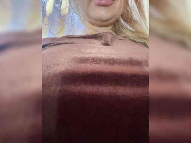 Hugme10times webcam