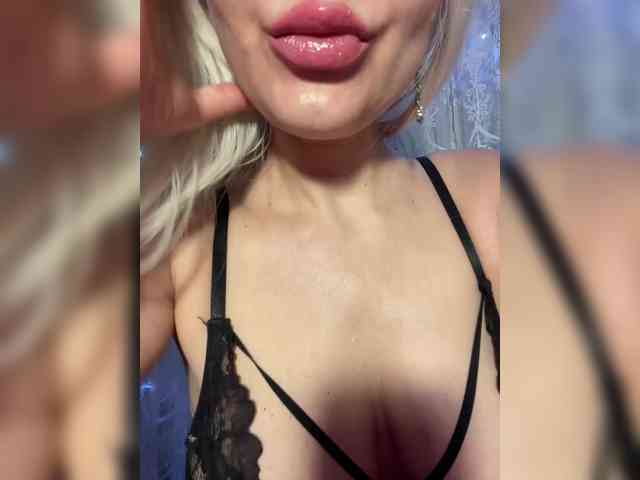 Hugme10times webcam