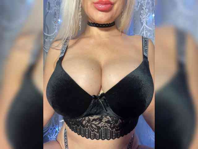 Hugme10times webcam