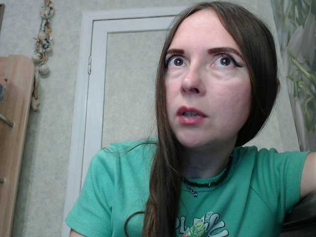 TvoyaIgrushka live cam on BongaCams