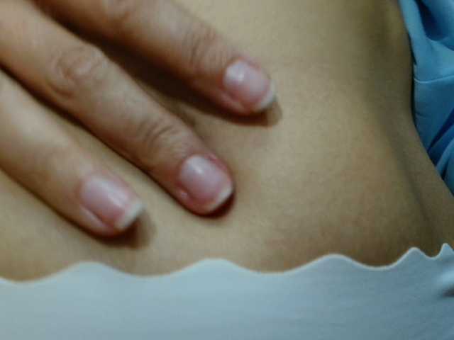 le modèle OXOTA- est en webcam porno dans un show sur le site bongacams, il possède les tags suivants: White/Caucasian,Brunette,Hairy
