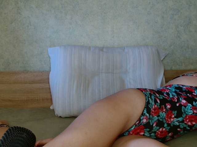 TvoyaIgrushka live cam on BongaCams