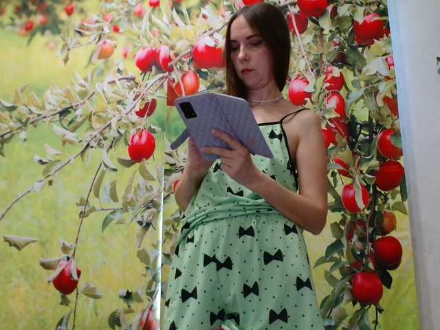 TvoyaIgrushka's BongaCams show and profile