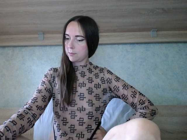 TvoyaIgrushka live cam on BongaCams