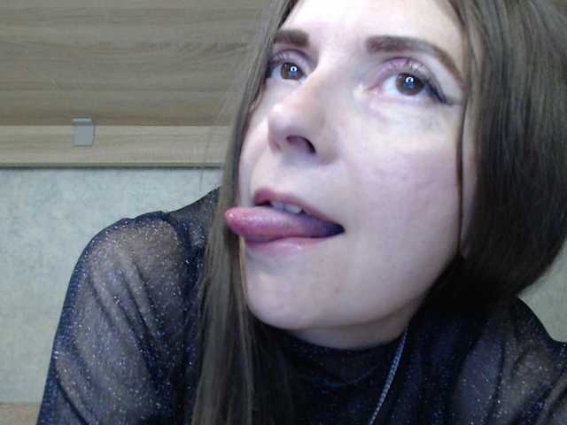 TvoyaIgrushka live webcam show