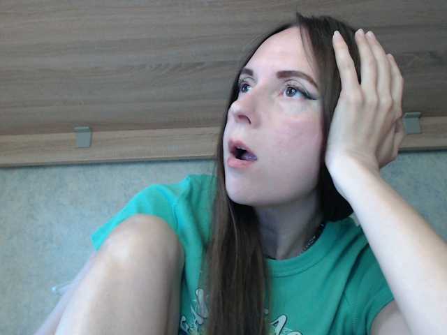 TvoyaIgrushka live cam on BongaCams