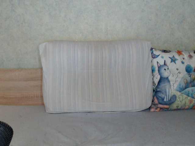TvoyaIgrushka live cam on BongaCams