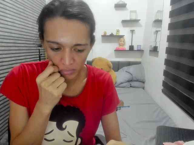Aruray Sex Cam Show
