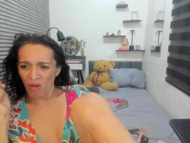 Aruray Sex Cam Show