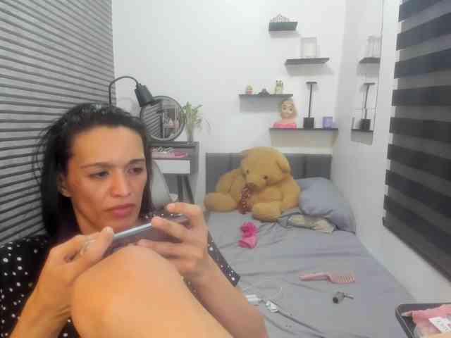 Aruray Sex Cam Show