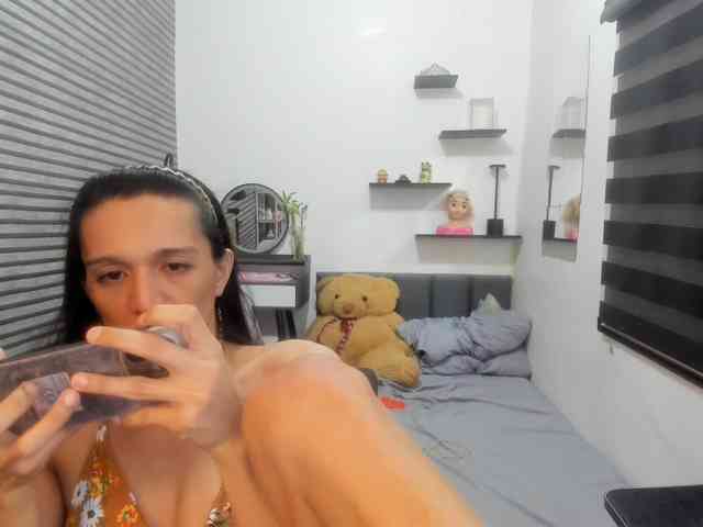 Aruray Live Webcam on BongaCams