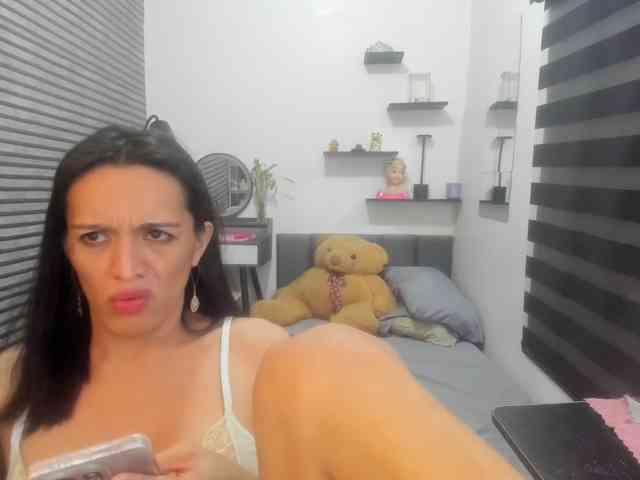 Aruray Sex Cam Show