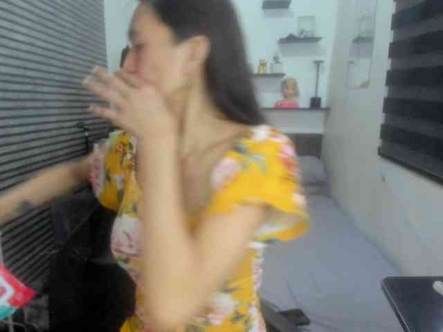 Aruray Live Webcam on BongaCams