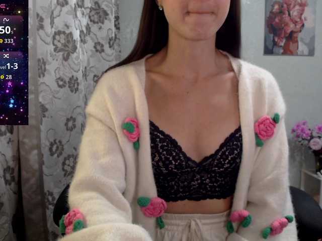 Lapochka2 live cam on BongaCams