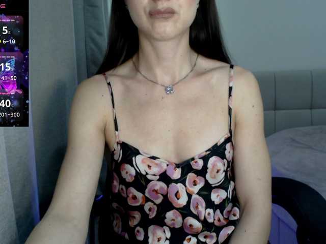 Lapochka2's BongaCams show and profile