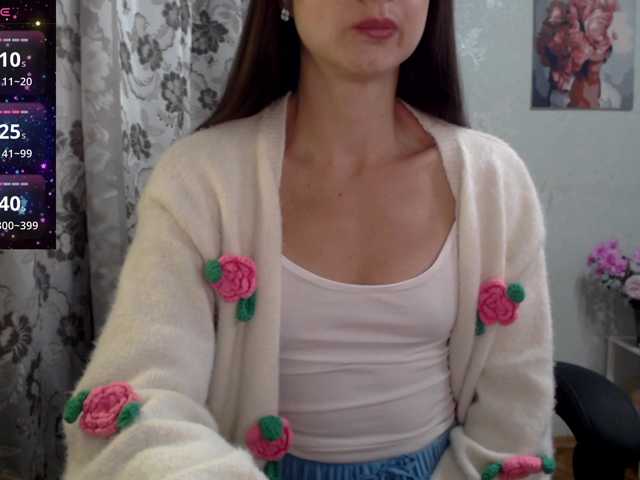 Lapochka2 live cam on BongaCams