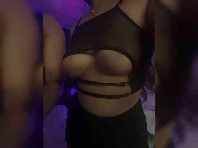 CrazySex601 webcam