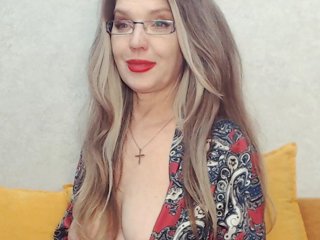 Drakulaura1 Porn Show