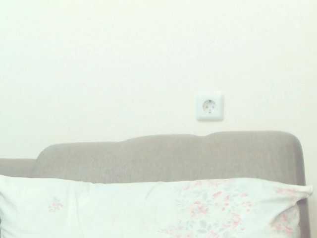 Drakulaura1's BongaCams show and profile