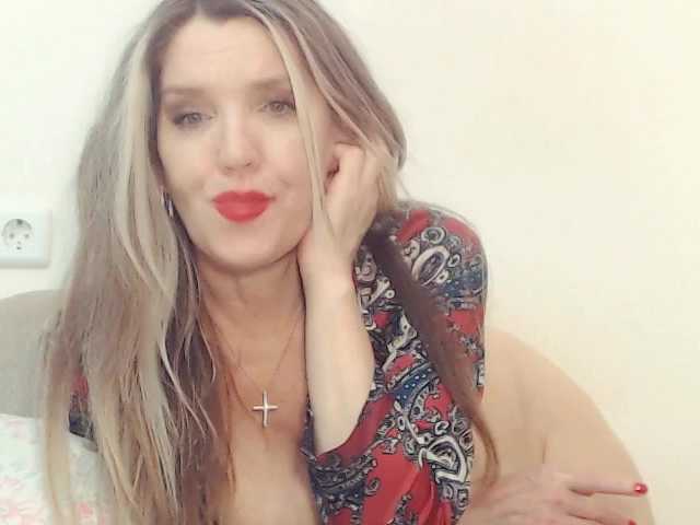 drakulaura1 live sex show