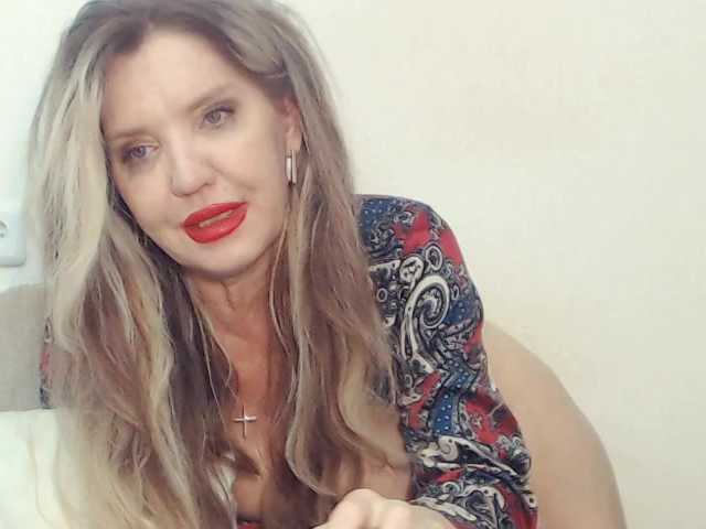 drakulaura1 live sex show