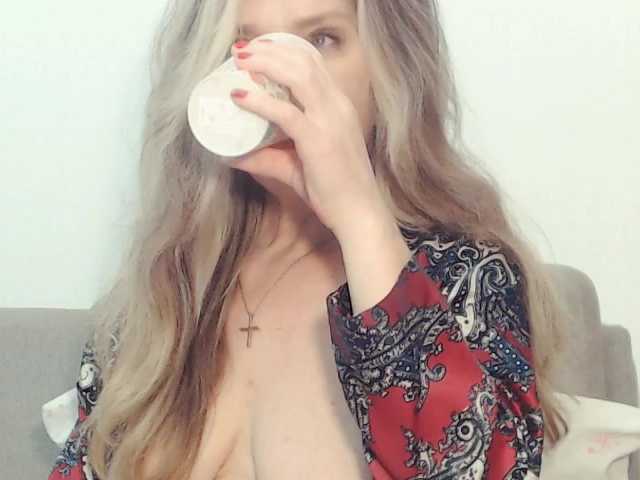 drakulaura1 live sex show