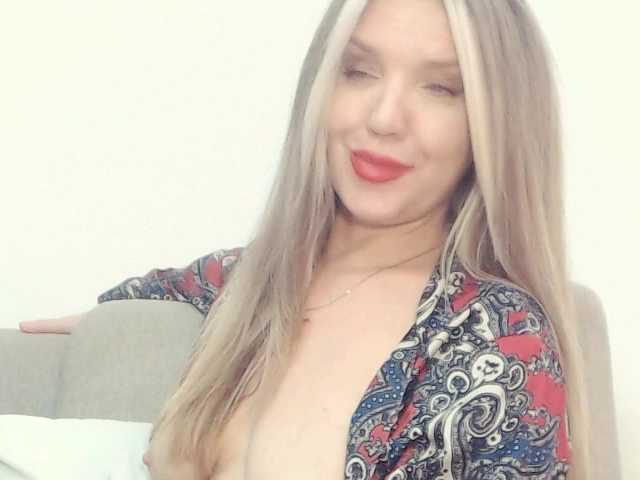 drakulaura1 online