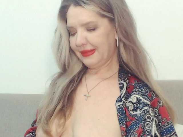 drakulaura1 cam belle