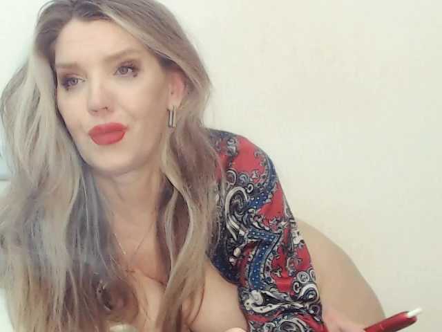 drakulaura1 cam belle