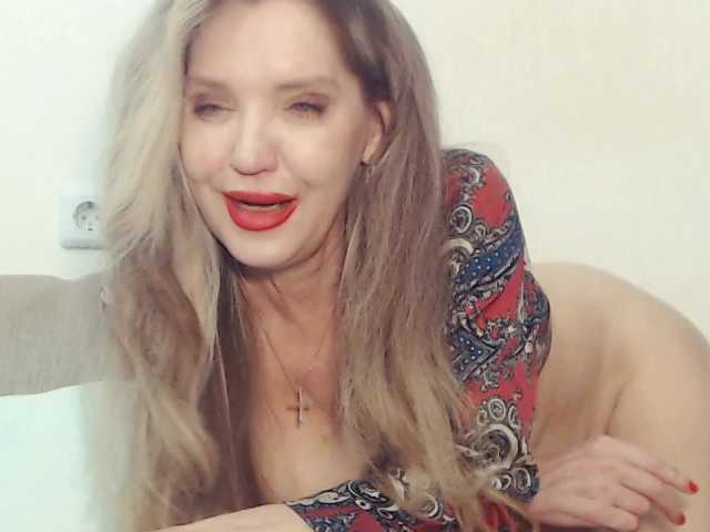 drakulaura1 live sex