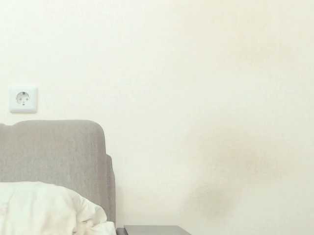 Drakulaura1 live cam on BongaCams