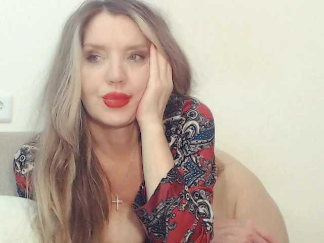 drakulaura1 cam belle