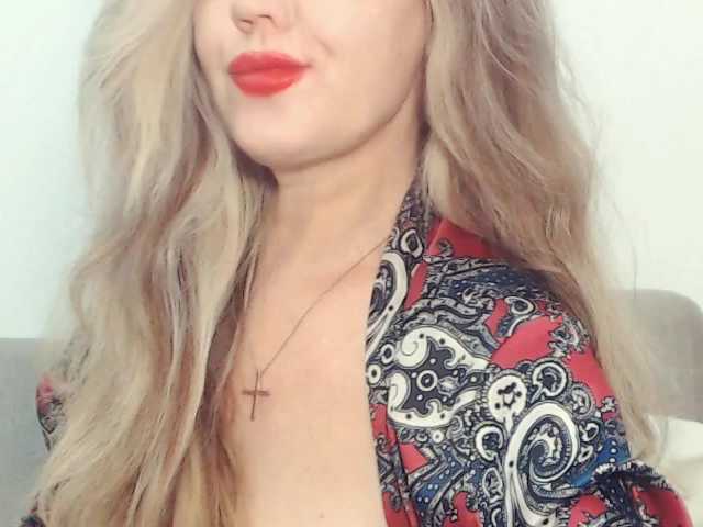 drakulaura1 live sex show