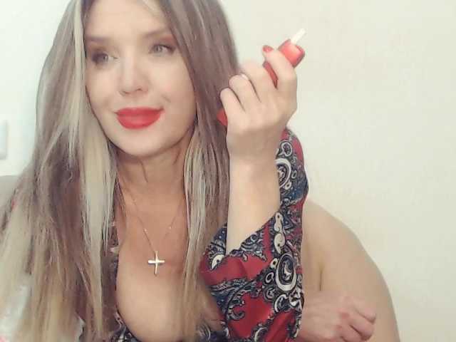 Drakulaura1's BongaCams show and profile