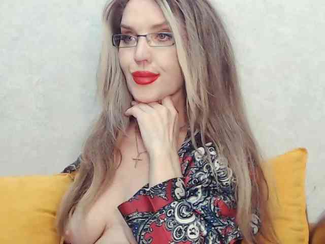Drakulaura1 webcam