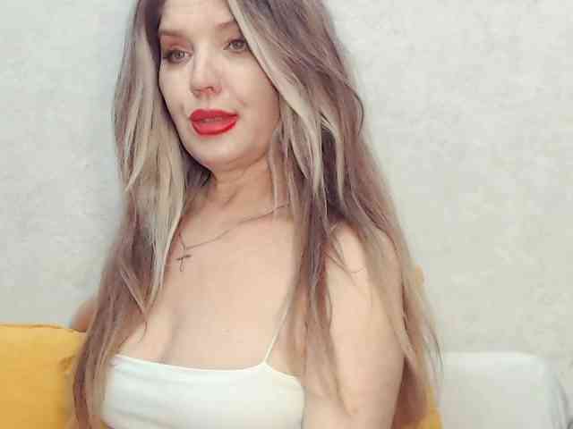 Drakulaura1 webcam