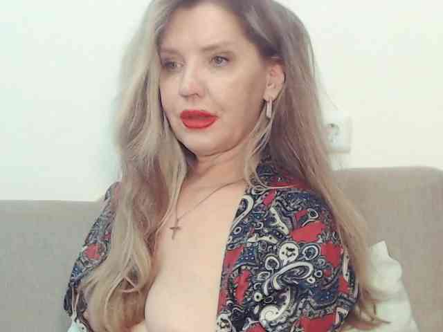 Drakulaura1 webcam