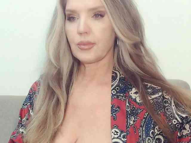 Drakulaura1 webcam