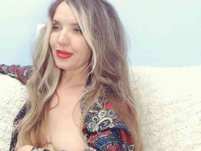 Drakulaura1 webcam