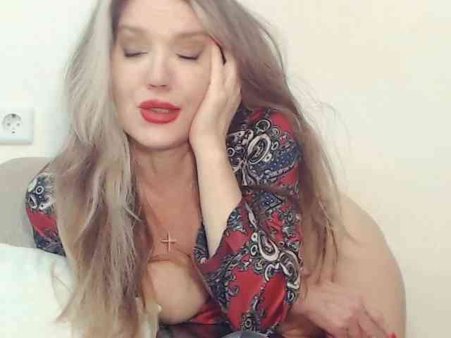 Drakulaura1 webcam