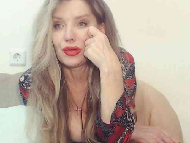 Drakulaura1 webcam
