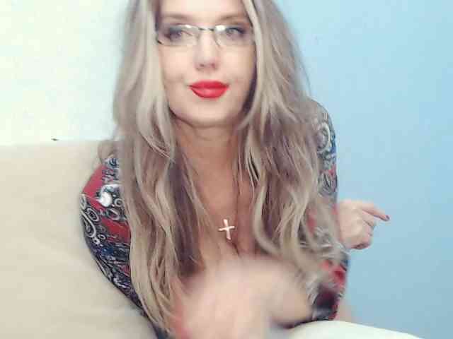 Drakulaura1 webcam