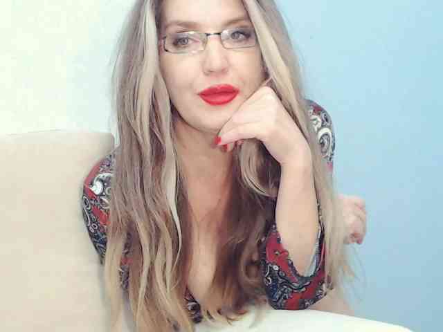 Drakulaura1 webcam