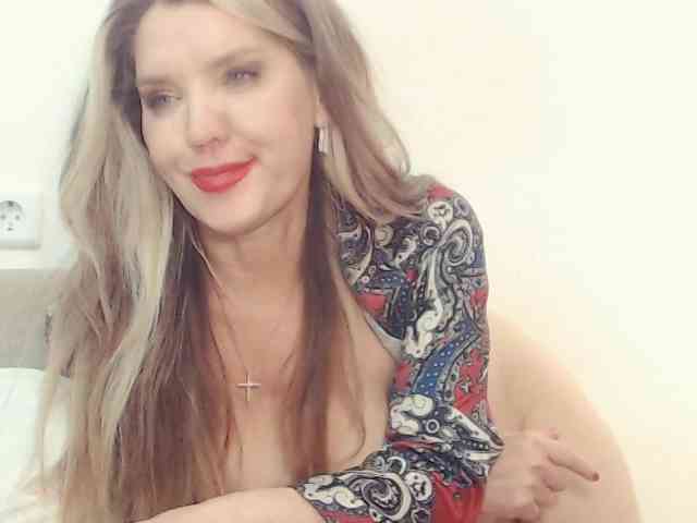 Drakulaura1 webcam