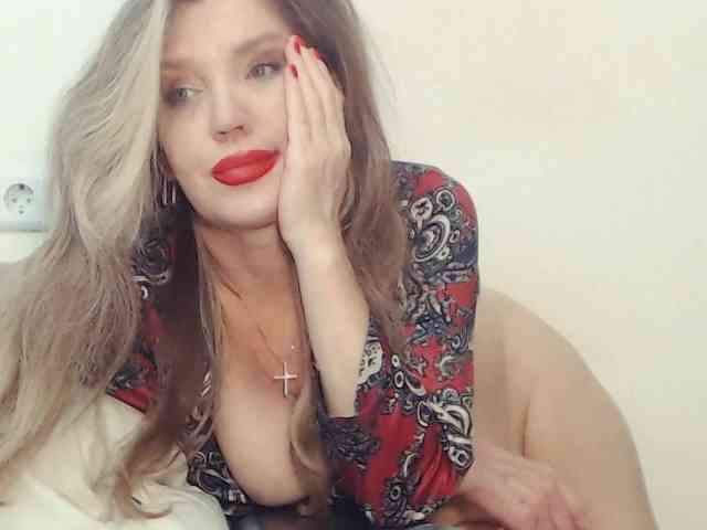 Drakulaura1 webcam