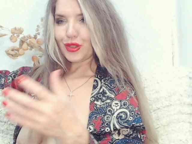 Drakulaura1 webcam