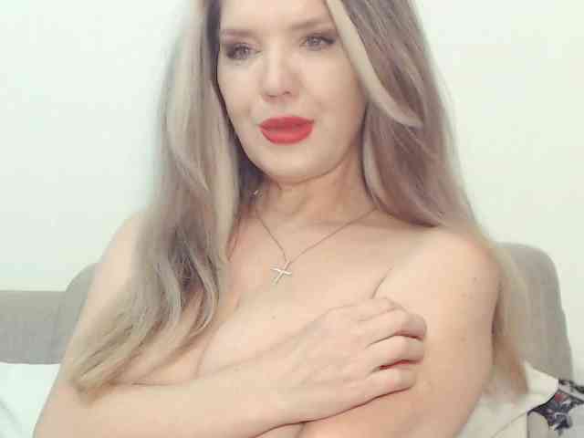Drakulaura1 webcam