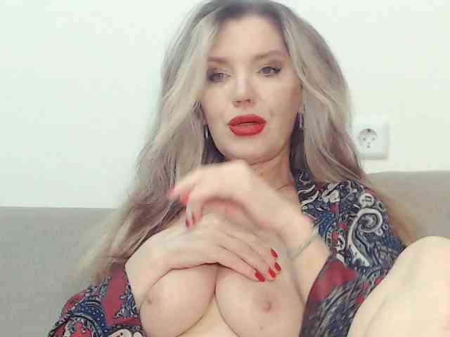 Drakulaura1 webcam
