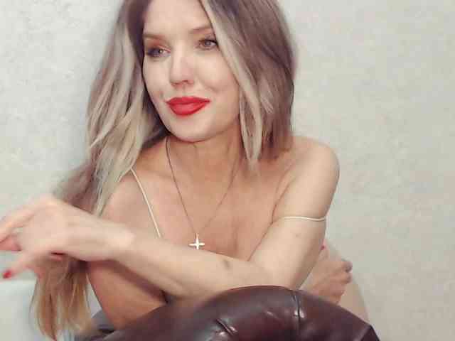 Drakulaura1 webcam