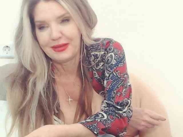 Drakulaura1 webcam